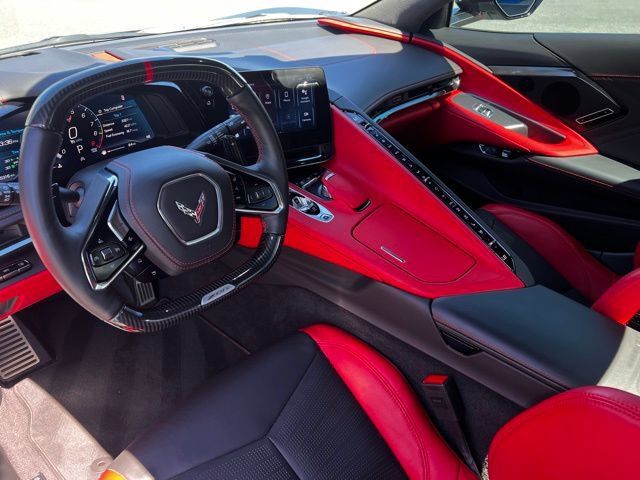 Used 2024 Chevrolet Corvette Z06 RWD image 18
