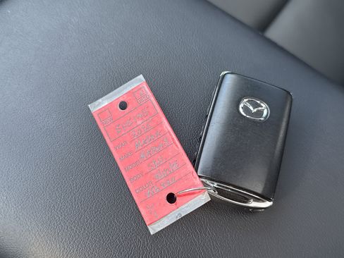 Used 2025 MAZDA MAZDA3 s image 49