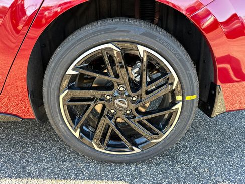 New 2026 Nissan Sentra SR w/ SR Premium Package image 20