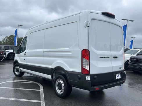 New 2026 Ford Transit 250 148 Medium Roof w/ Load Area Protection Package image 3