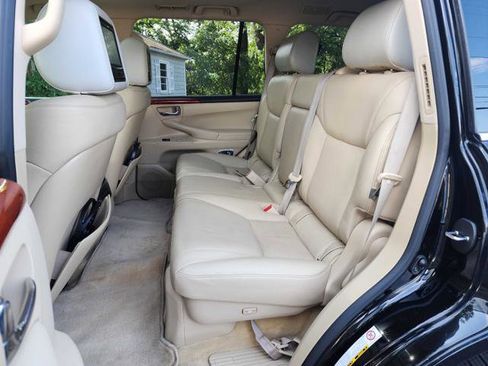 Used 2010 Lexus LX 570 4WD image 13
