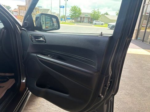 Used 2021 Dodge Durango R/T w/ Blacktop Package AWD/4WD image 9