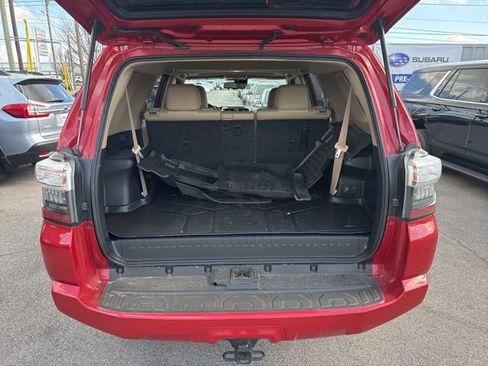 Used 2020 Toyota 4Runner SR5 Premium w/ Moonroof Package image 18