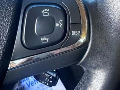 Used 2013 Toyota Avalon Limited image 18