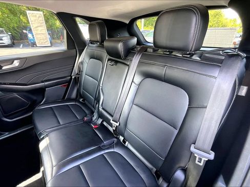 Used 2025 Ford Escape Platinum AWD/4WD image 22