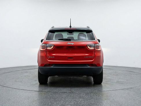 Used 2025 Jeep Compass Limited image 6