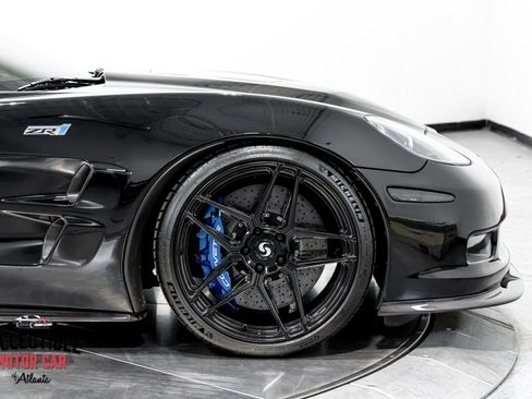 Used 2009 Chevrolet Corvette ZR1 w/ Preferred Equipment Group RWD image 44