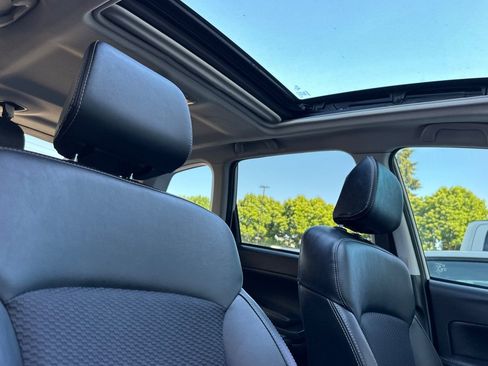 Used 2017 Subaru Forester 2.0XT Premium w/ Popular Package #2A AWD/4WD image 18