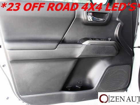 Used 2023 Toyota Tacoma TRD Off-Road image 42