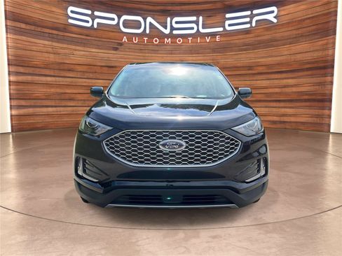 Used 2023 Ford Edge SEL w/ Convenience Package AWD/4WD image 10