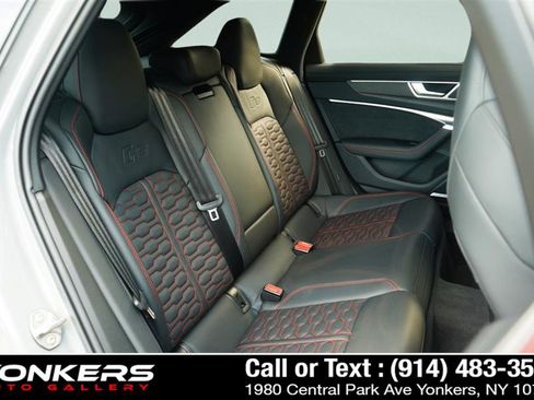 Used 2022 Audi RS 6 image 41
