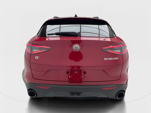 New 2026 Alfa Romeo Stelvio Sprint AWD/4WD image 9