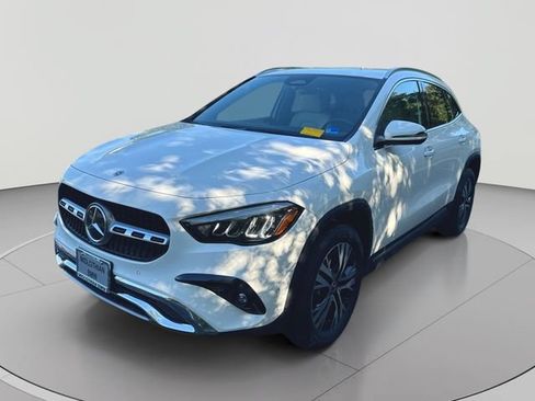 Used 2026 Mercedes-Benz GLA 250 4MATIC image 5