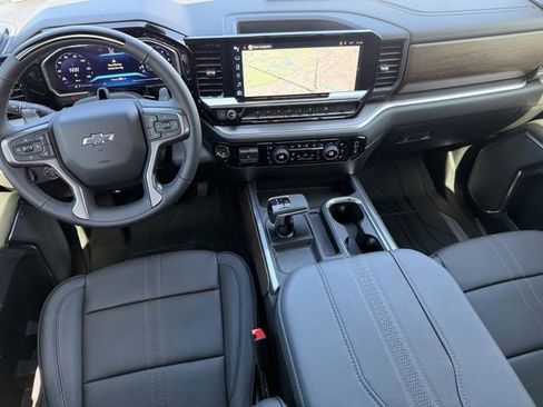 New 2026 Chevrolet Silverado 1500 High Country w/ High Country Premium Package AWD/4WD image 31