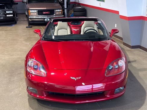 Used 2008 Chevrolet Corvette Convertible w/ Preferred Equipment Group RWD image 7