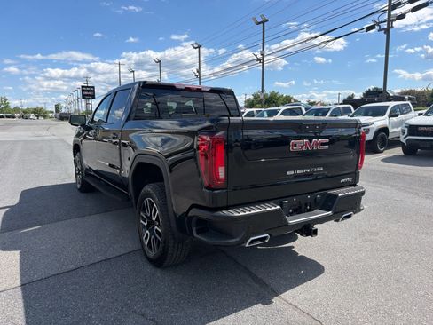 Used 2023 GMC Sierra 1500 AT4 w/ AT4 Premium Package AWD/4WD image 9
