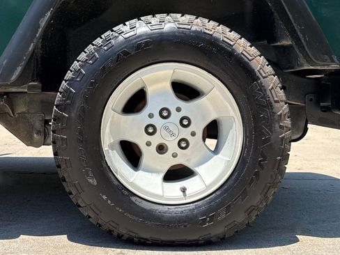 Used 2000 Jeep Wrangler Sport AWD/4WD image 10