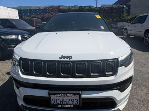 Used 2023 Jeep Compass High Altitude AWD/4WD image 3