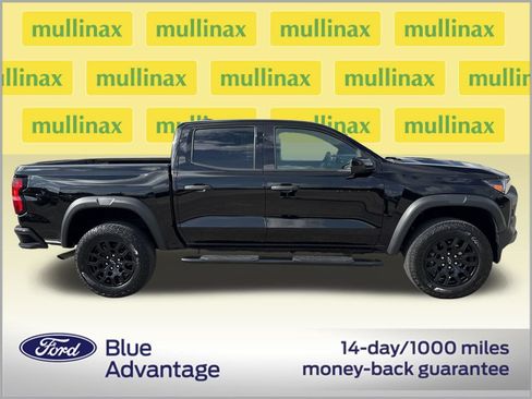 Used 2023 Chevrolet Colorado Trail Boss AWD/4WD image 2