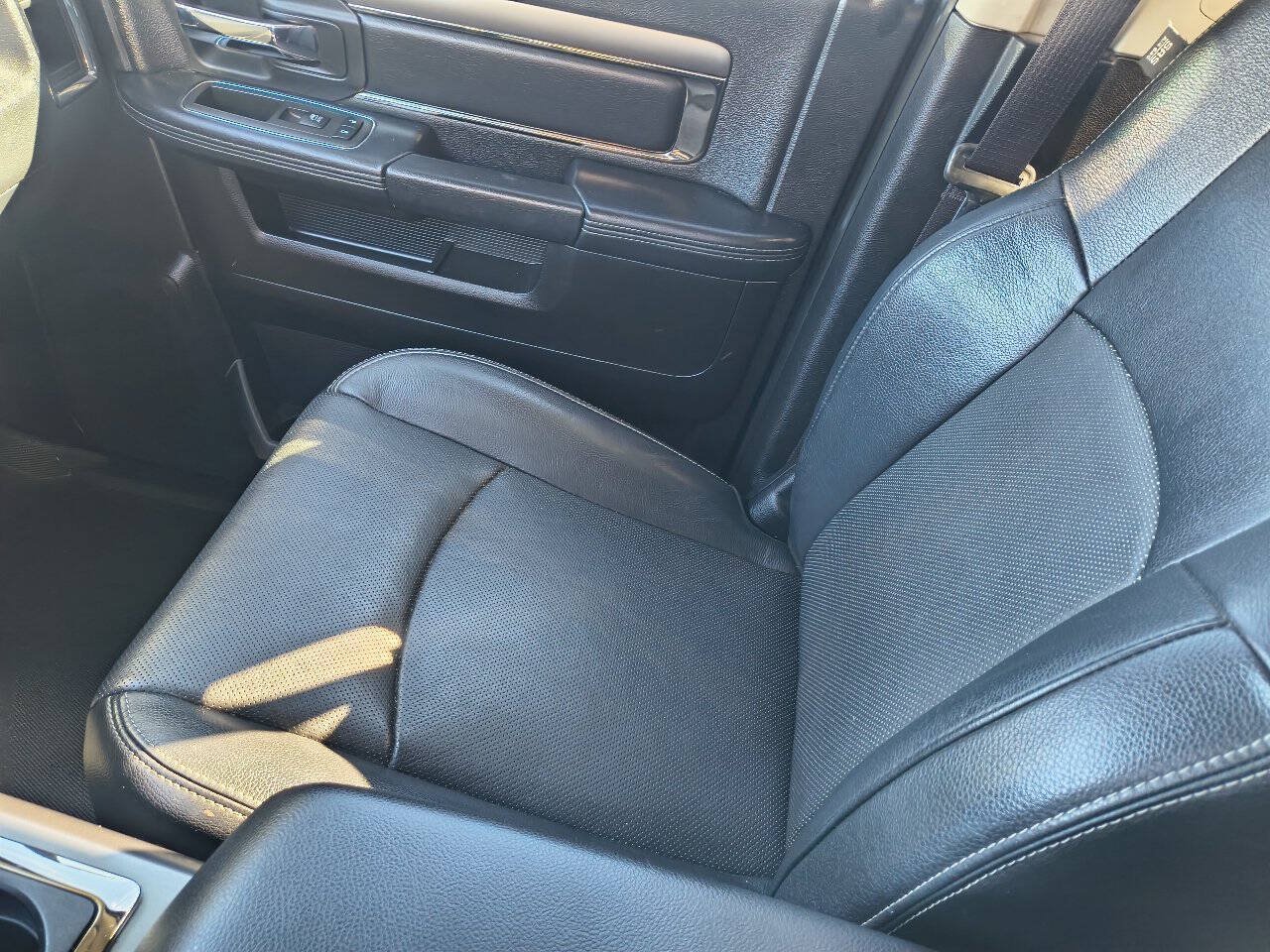 Used 2015 RAM 1500 Sport AWD/4WD image 34