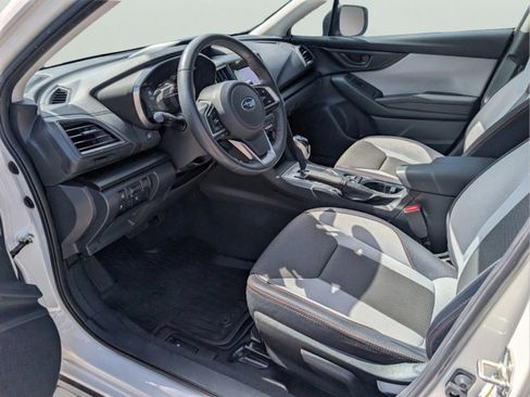 Used 2019 Subaru Crosstrek 2.0i Premium AWD/4WD image 11