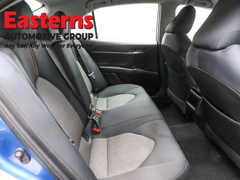 Used 2019 Toyota Camry LE image 23