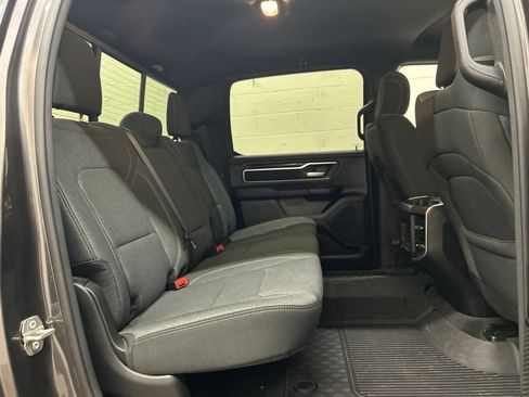 Used 2023 RAM 1500 Big Horn AWD/4WD image 9