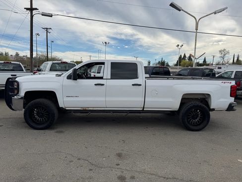 Used 2015 Chevrolet Silverado 2500 W/T AWD/4WD image 5