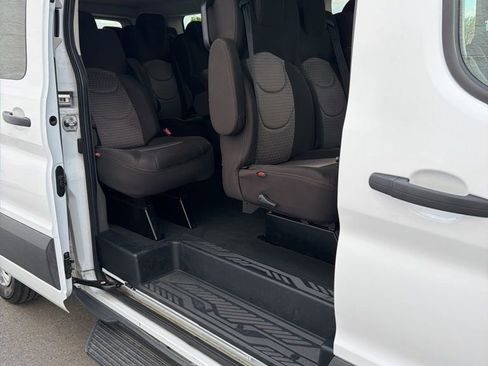 Used 2023 Ford Transit 350 XLT image 21