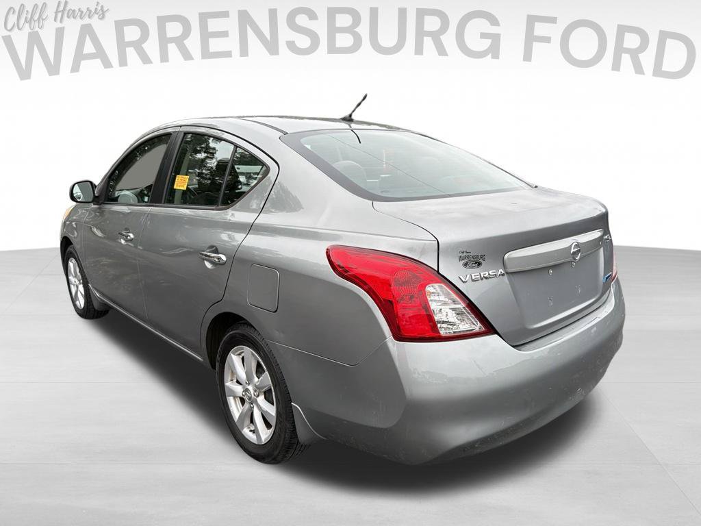 Used 2012 Nissan Versa FWD image 5