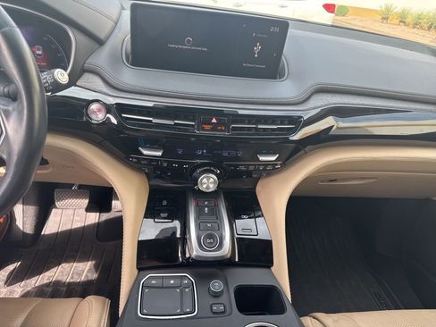Used 2023 Acura MDX SH-AWD w/ Advance Package image 10