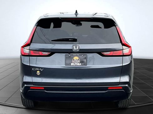 Used 2025 Honda CR-V EX image 5