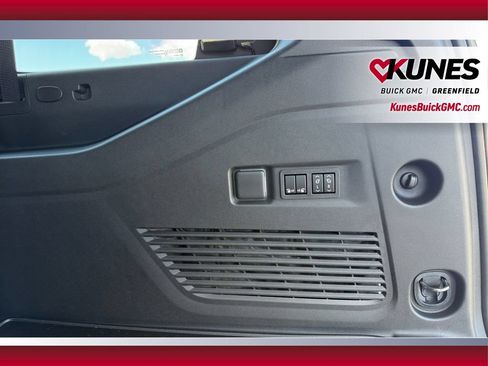 New 2026 GMC Yukon XL AT4 Ultimate w/ LPO, Floor Liner Package AWD/4WD image 38