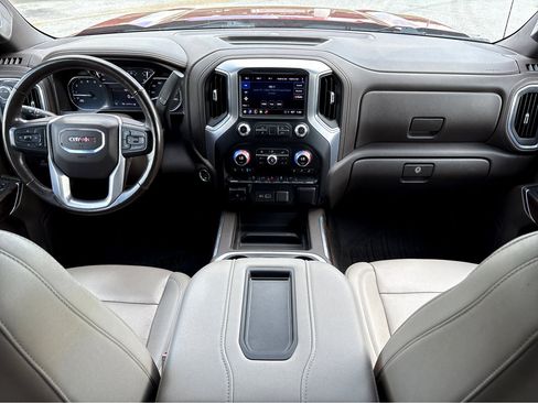 Used 2021 GMC Sierra 1500 SLT image 4