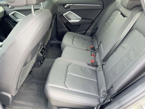 Used 2023 Audi Q3 2.0T Premium Plus w/ Premium Plus Package image 15