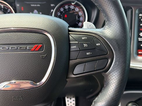 Used 2022 Dodge Challenger R/T Scat Pack RWD image 17