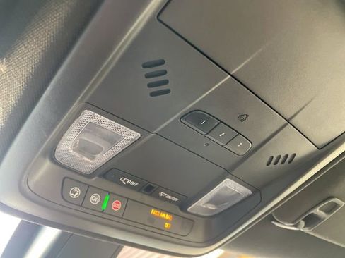 Used 2019 Cadillac XT5 AWD image 22