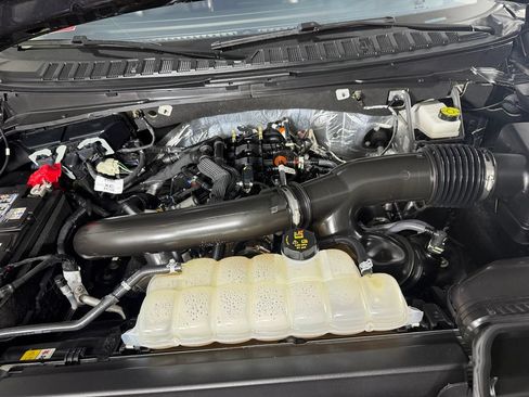 Used 2025 Lincoln Navigator L Reserve AWD/4WD image 34