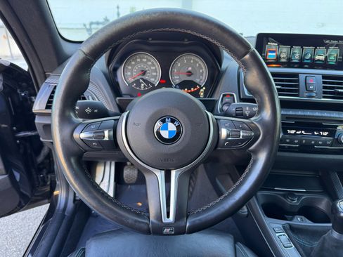 Used 2017 BMW M2 image 29