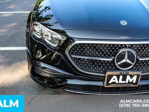 Used 2025 Mercedes-Benz E 450 4MATIC Sedan w/ Winter Package image 12