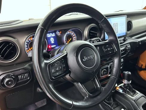 Used 2018 Jeep Wrangler Unlimited Sport S AWD/4WD image 13