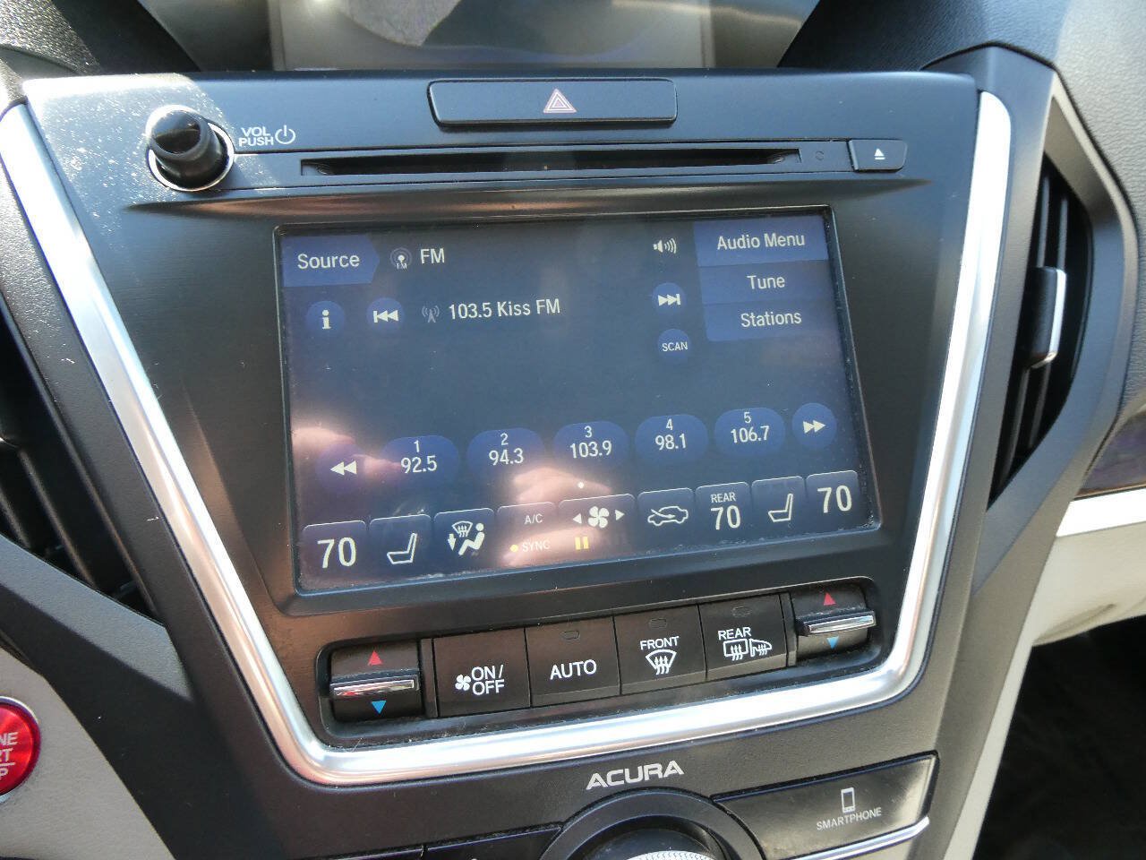 Used 2018 Acura MDX SH-AWD image 19