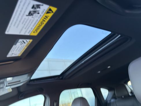 Used 2022 MAZDA CX-5 Signature image 10