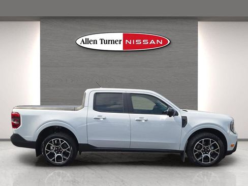 Used 2025 Ford Maverick Lariat w/ 4K Tow Package AWD/4WD image 5