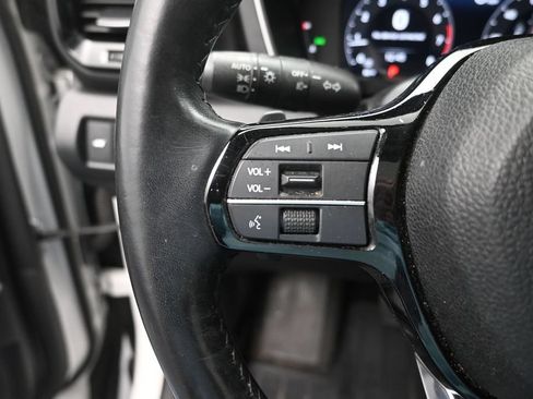 Used 2023 Honda Pilot Elite image 7