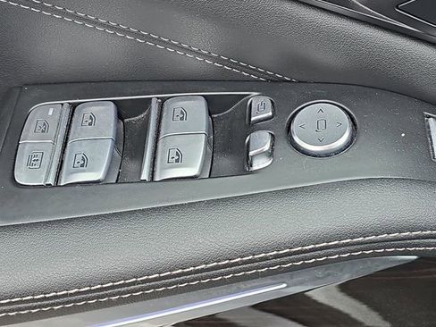 Used 2024 BMW X7 xDrive40i AWD/4WD image 32