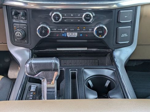 Used 2023 Ford F150 Lariat w/ Equipment Group 502A High AWD/4WD image 20