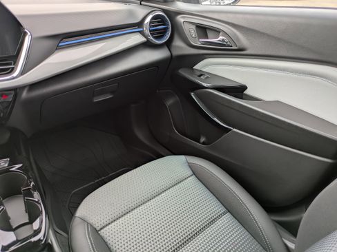 New 2026 Chevrolet Trax LT image 11