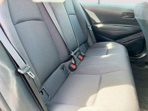 Used 2025 Toyota Corolla LE w/ LE Premium Package FWD image 24
