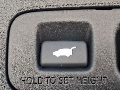 Used 2023 Honda CR-V EX-L image 29